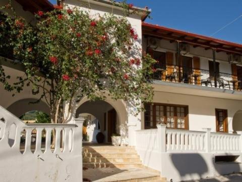 Hotel Postman'S House Parga Esterno foto