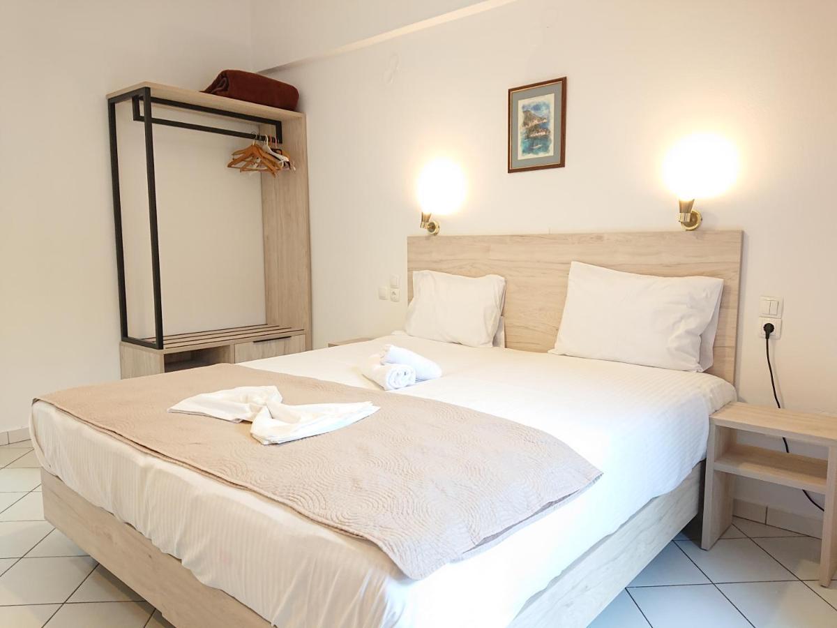 Hotel Postman'S House Parga Esterno foto