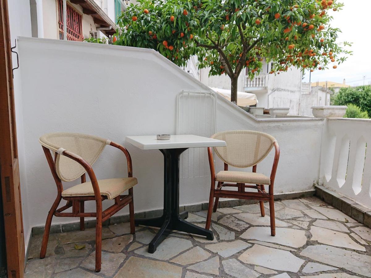 Hotel Postman'S House Parga Esterno foto